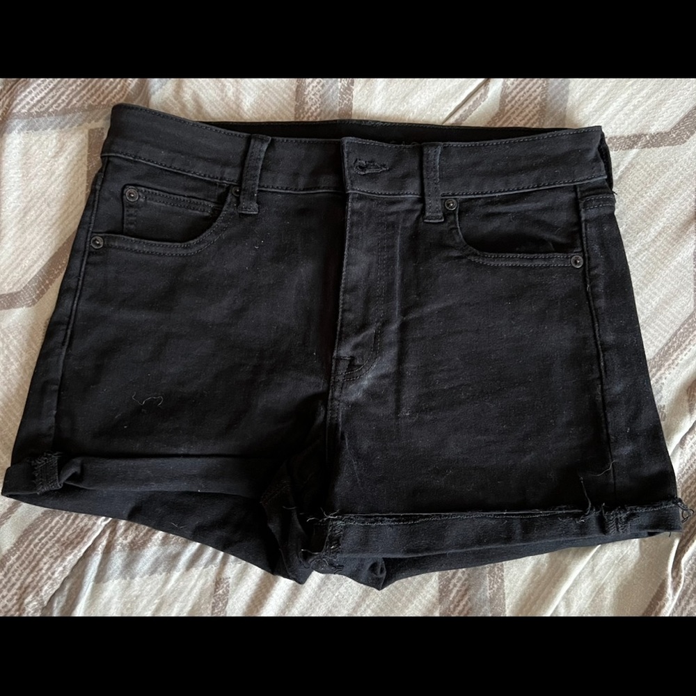 American Eagle Hi-Rise Shortie